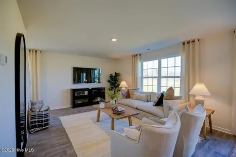 2132 Montalvan Drive Greenville NC 27834