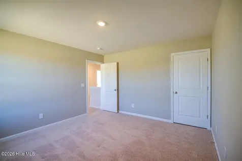 2132 Montalvan Drive Greenville NC 27834