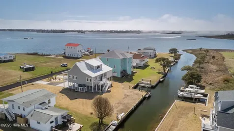 314 Easy Street Cape Carteret NC 28584