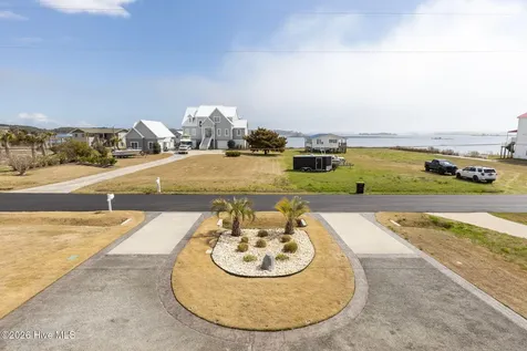 314 Easy Street Cape Carteret NC 28584