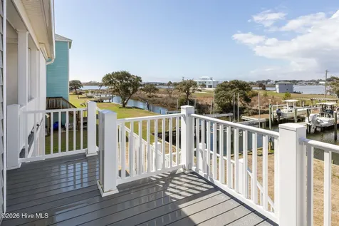 314 Easy Street Cape Carteret NC 28584