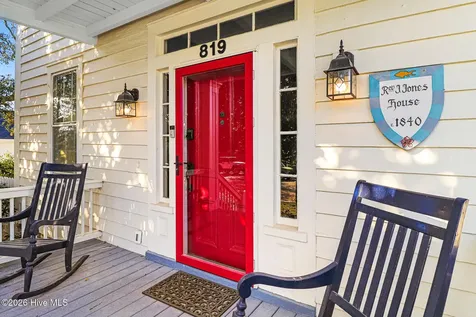 819 Broad Street Beaufort NC 28516