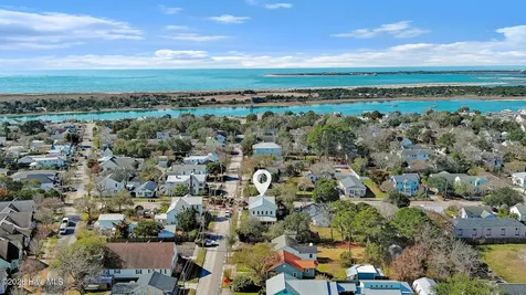 819 Broad Street Beaufort NC 28516
