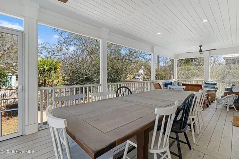 819 Broad Street Beaufort NC 28516