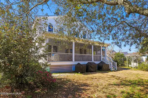 819 Broad Street Beaufort NC 28516