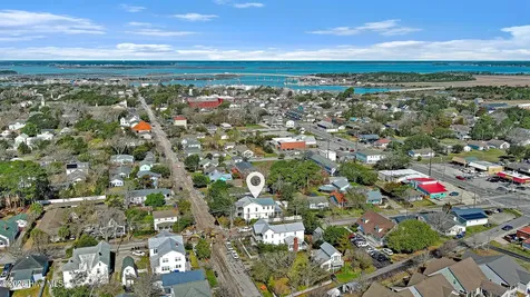 819 Broad Street Beaufort NC 28516