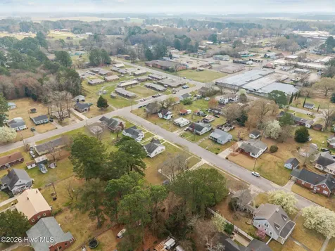 102 E Purvis Street Robersonville NC 27871
