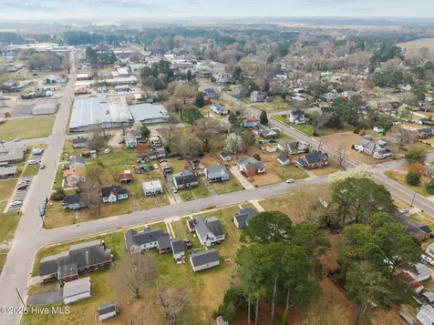 102 E Purvis Street Robersonville NC 27871