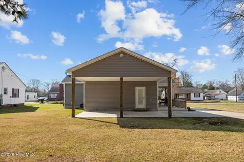 102 E Purvis Street Robersonville NC 27871