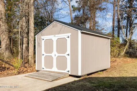 102 E Purvis Street Robersonville NC 27871