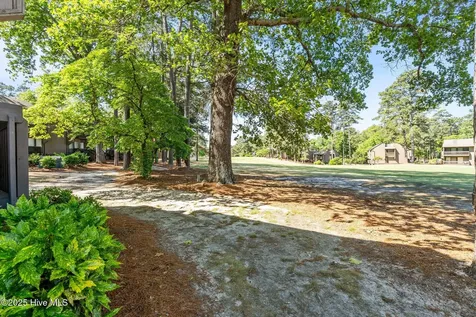 5 Pine Tree Road Pinehurst NC 28374