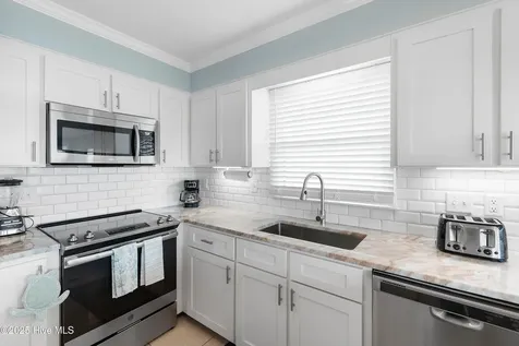 168 E First Street Ocean Isle Beach NC 28469
