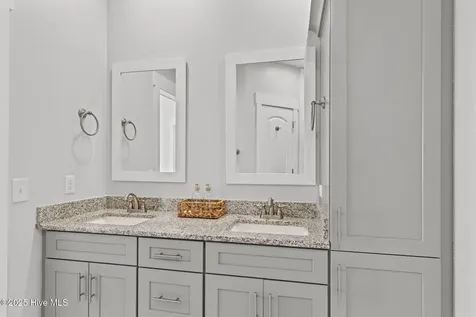 1903 Emerald Drive Emerald Isle NC 28594