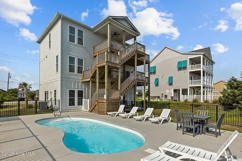 1903 Emerald Drive Emerald Isle NC 28594