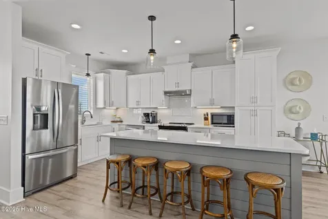 1903 Emerald Drive Emerald Isle NC 28594
