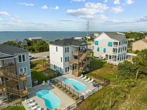 1903 Emerald Drive Emerald Isle NC 28594