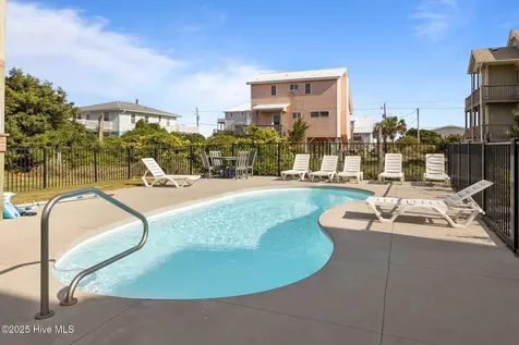 1903 Emerald Drive Emerald Isle NC 28594