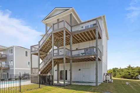 1903 Emerald Drive Emerald Isle NC 28594