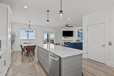 1903 Emerald Drive Emerald Isle NC 28594