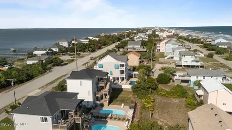 1903 Emerald Drive Emerald Isle NC 28594