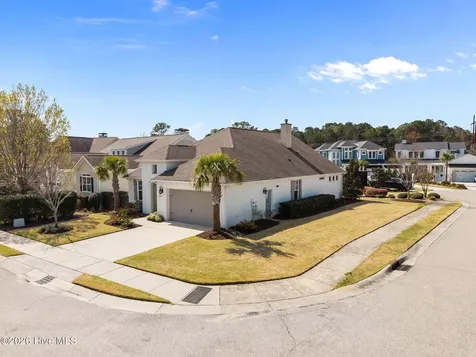 900 Bedminister Lane Wilmington NC 28405