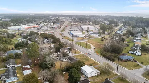 1309 Live Oak Street Beaufort NC 28516