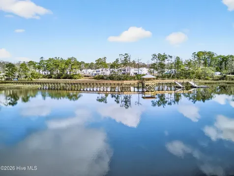 2035 Manor Parc Drive Calabash NC 28467