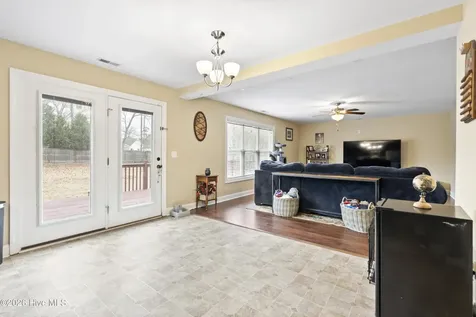 140 Pine Cove Road New Bern NC 28562