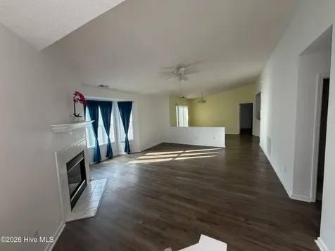 2591 Thackery Road Greenville NC 27858