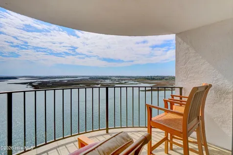 322 Causeway Drive Wrightsville Beach NC 28480
