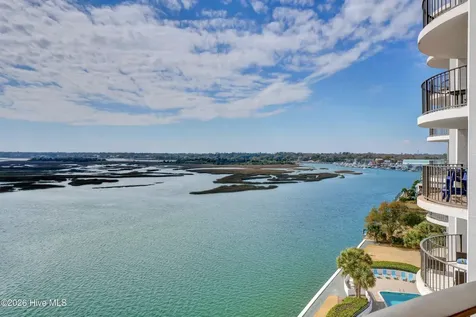 322 Causeway Drive Wrightsville Beach NC 28480