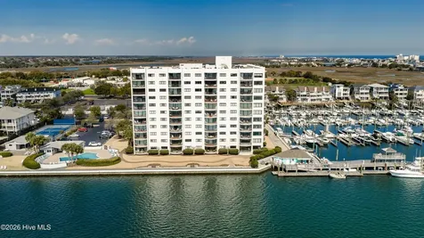 322 Causeway Drive Wrightsville Beach NC 28480