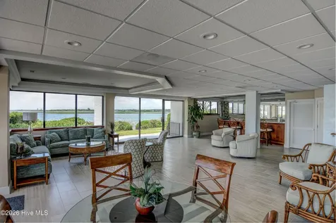 322 Causeway Drive Wrightsville Beach NC 28480