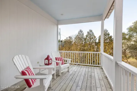 2208 Evans Street Morehead City NC 28557