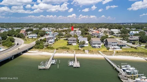2208 Evans Street Morehead City NC 28557