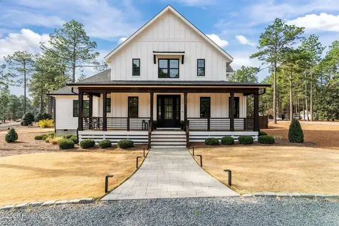 175 Longleaf Road Southern Pines NC 28387