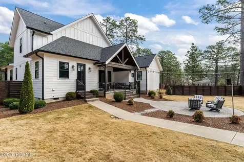 175 Longleaf Road Southern Pines NC 28387