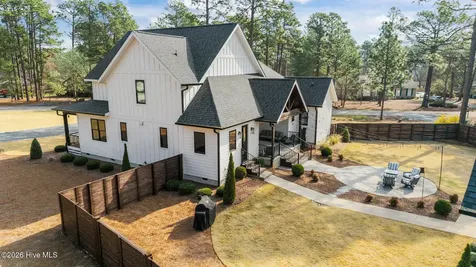 175 Longleaf Road Southern Pines NC 28387