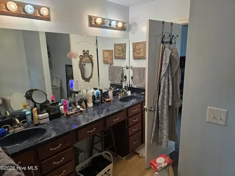 134 Bur Oaks Boulevard Newport NC 28570