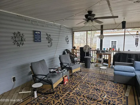 134 Bur Oaks Boulevard Newport NC 28570