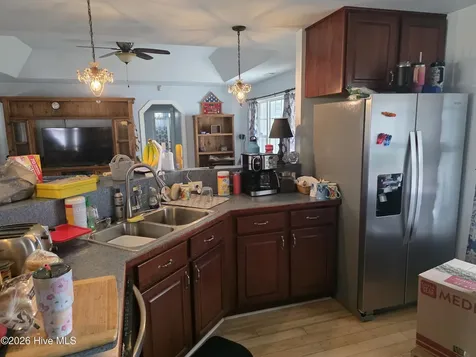 134 Bur Oaks Boulevard Newport NC 28570