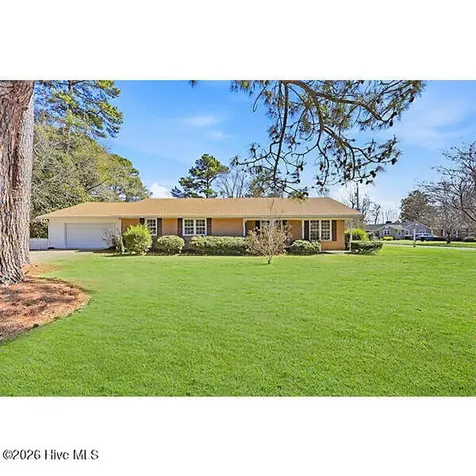 1514 Crescent Drive Elizabeth City NC 27909