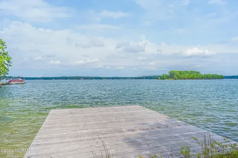 101 Andrews Seven Lakes NC 27376