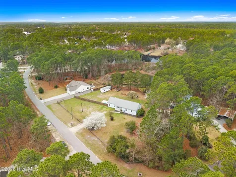 410 Harper Lake Drive Southport NC 28461