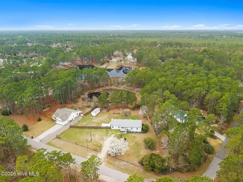410 Harper Lake Drive Southport NC 28461