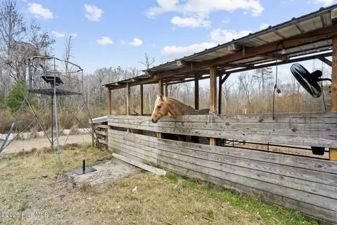 460 Oakey Point Road Hampstead NC 28443