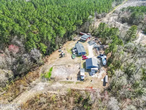 460 Oakey Point Road Hampstead NC 28443