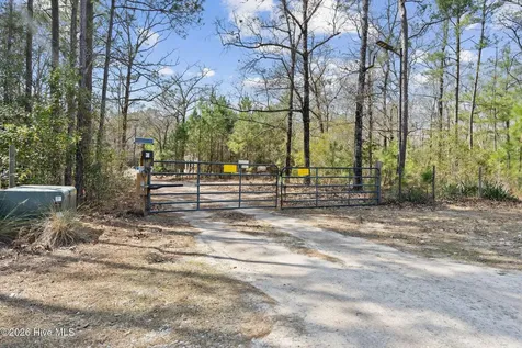 460 Oakey Point Road Hampstead NC 28443