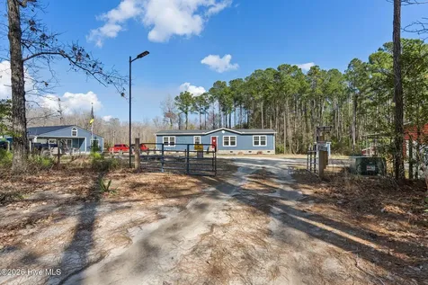 460 Oakey Point Road Hampstead NC 28443