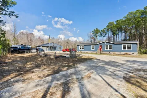 460 Oakey Point Road Hampstead NC 28443